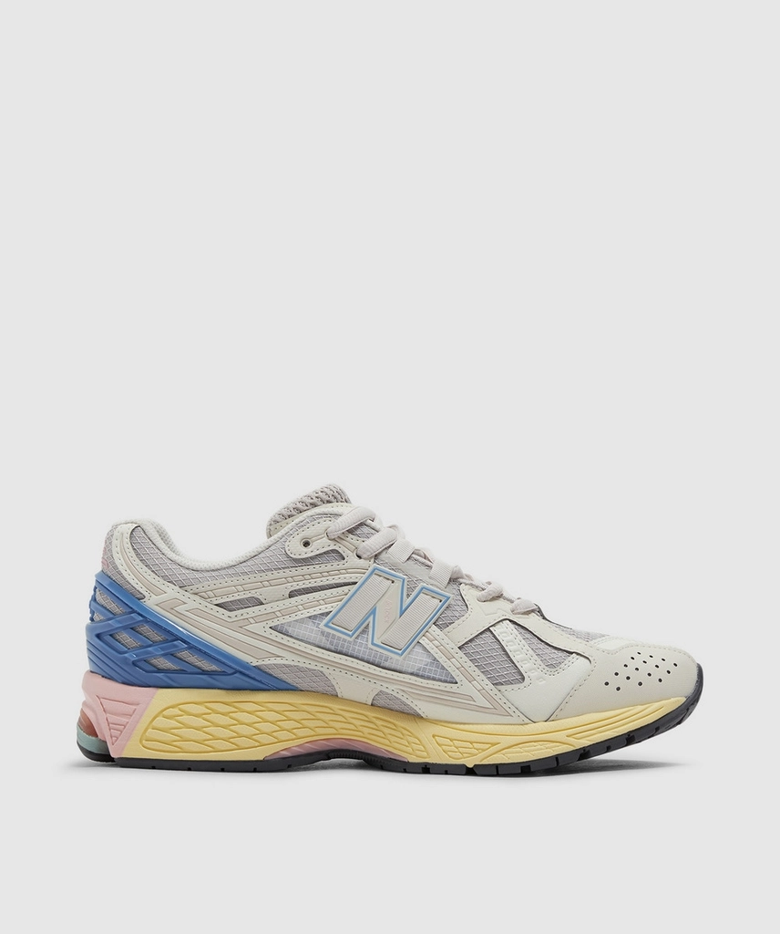 New Balance 1906 sneaker